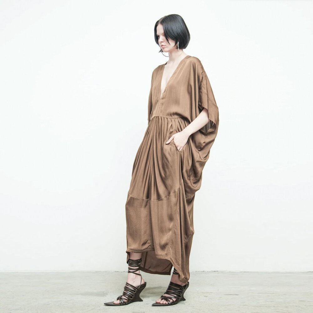 NICHOLAS K Drifter dress taupe L NWT